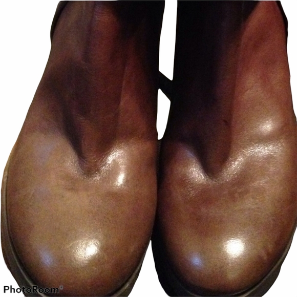 Michael Kors Boots - Picture 3 of 4